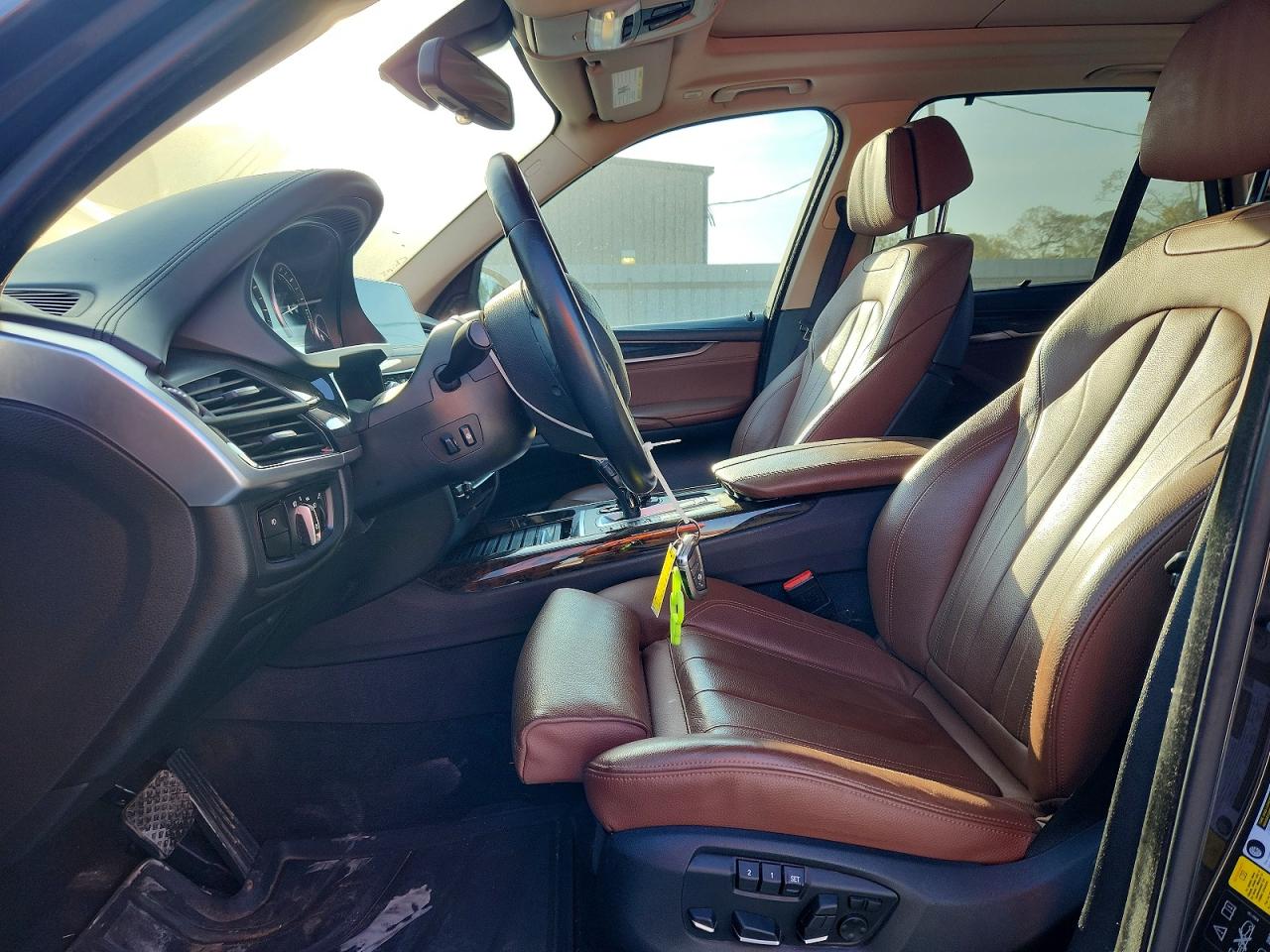 2015 BMW X5 XDRIVE50I photo 13