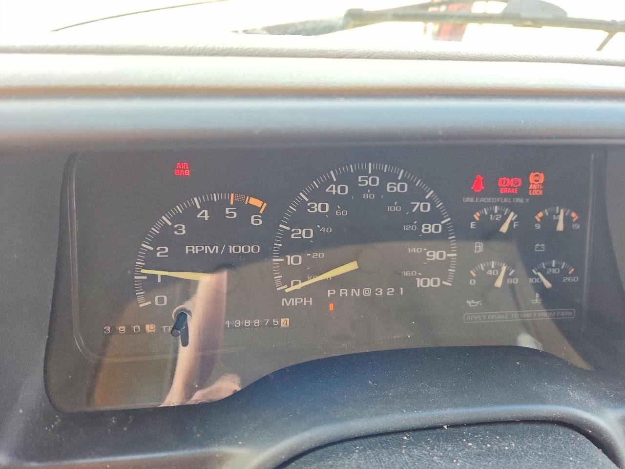 1996 CHEVROLET GMT-400 C1500 photo 25
