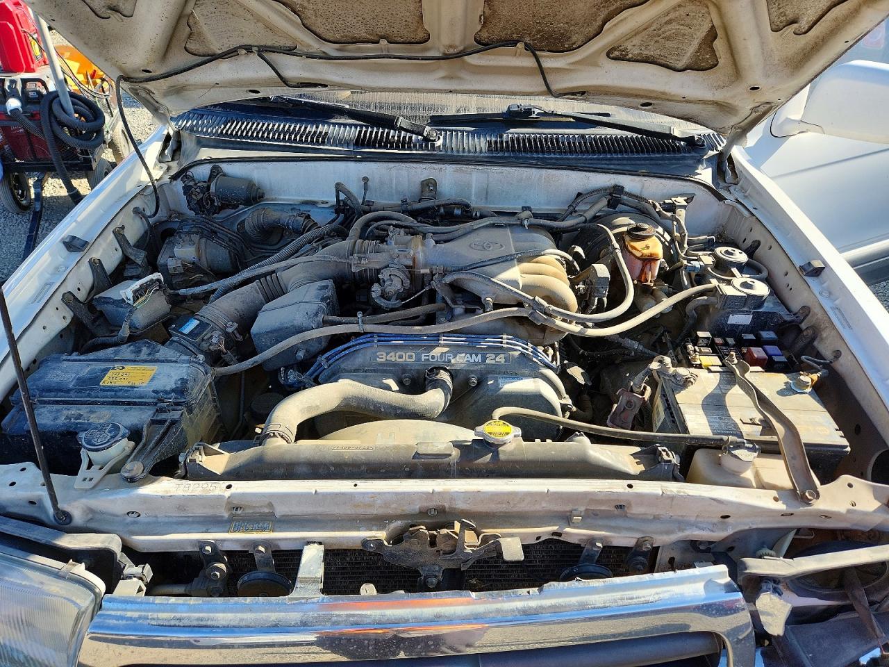 1998 TOYOTA 4RUNNER LIMITED photo 23
