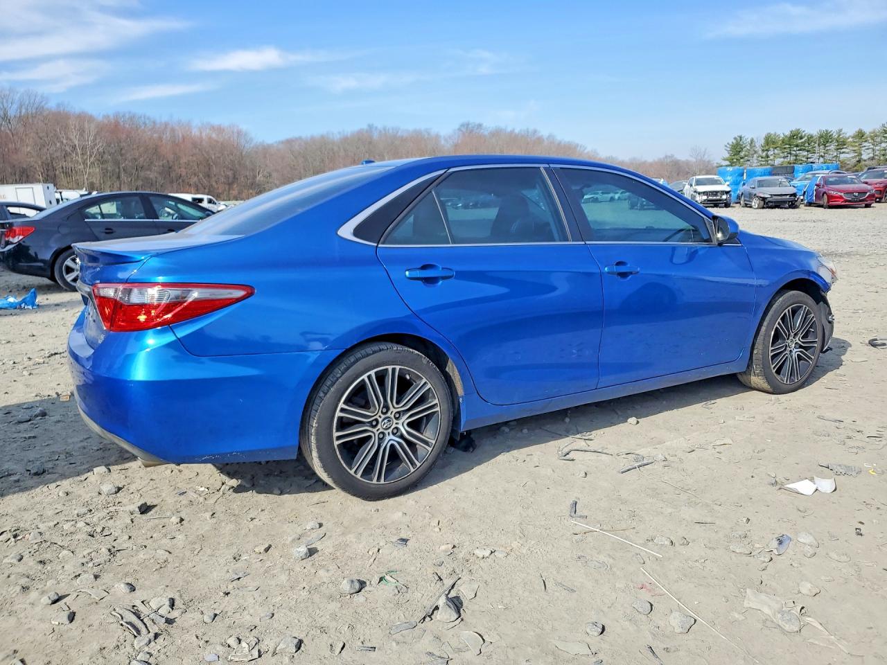 2016 TOYOTA CAMRY SPECIAL EDITION photo 5