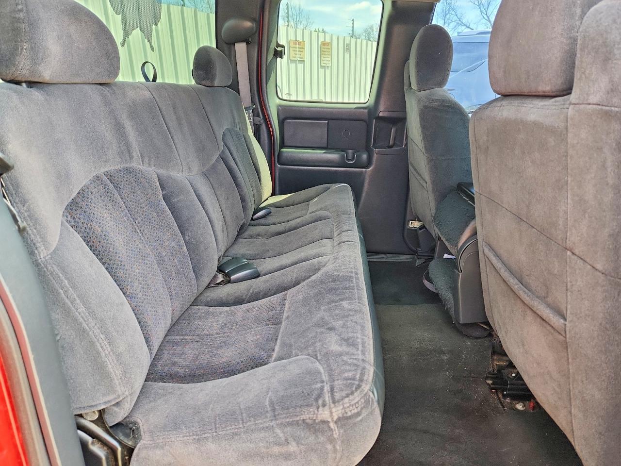 2002 CHEVROLET SILVERADO C1500 photo 28
