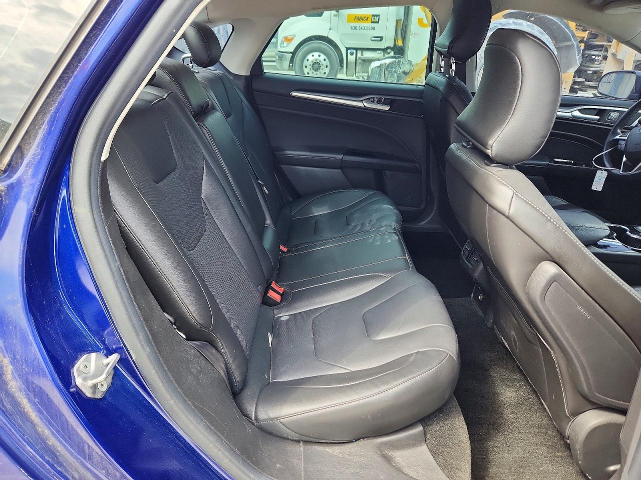 2016 FORD FUSION photo 10