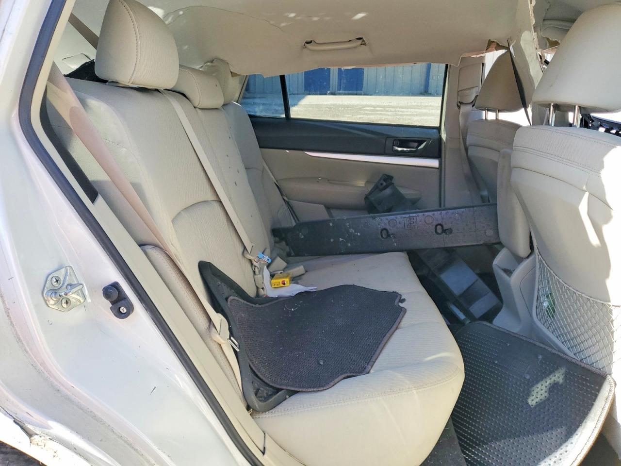 2011 SUBARU OUTBACK 2.5I PREMIUM photo 10