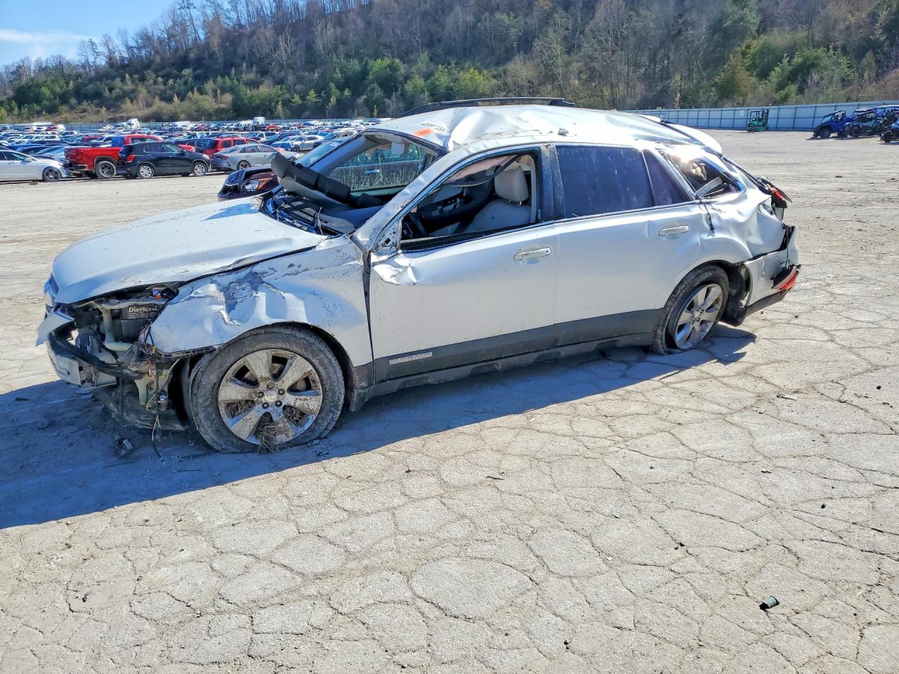 2011 SUBARU OUTBACK