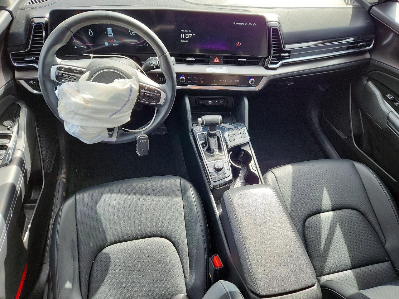 2023 KIA SPORTAGE EX photo 8