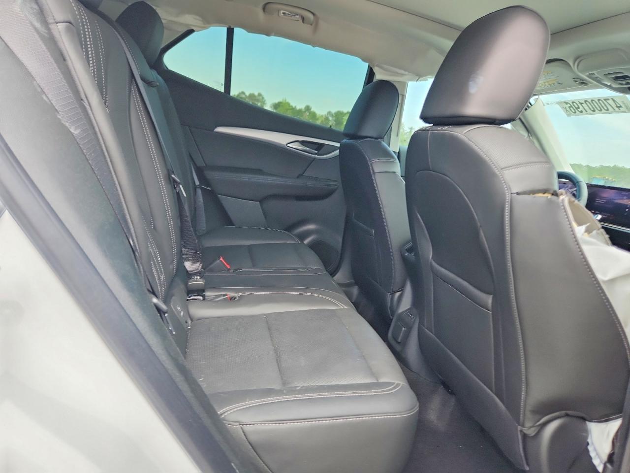 2025 BUICK ENVISION AVENIR photo 11