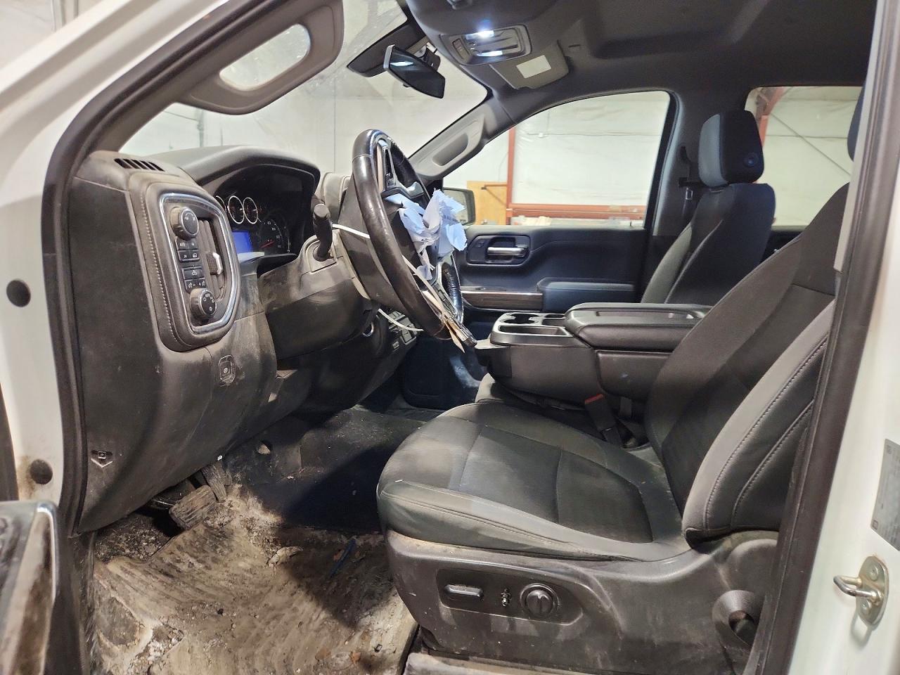2019 CHEVROLET SILVERADO K1500 LT photo 19