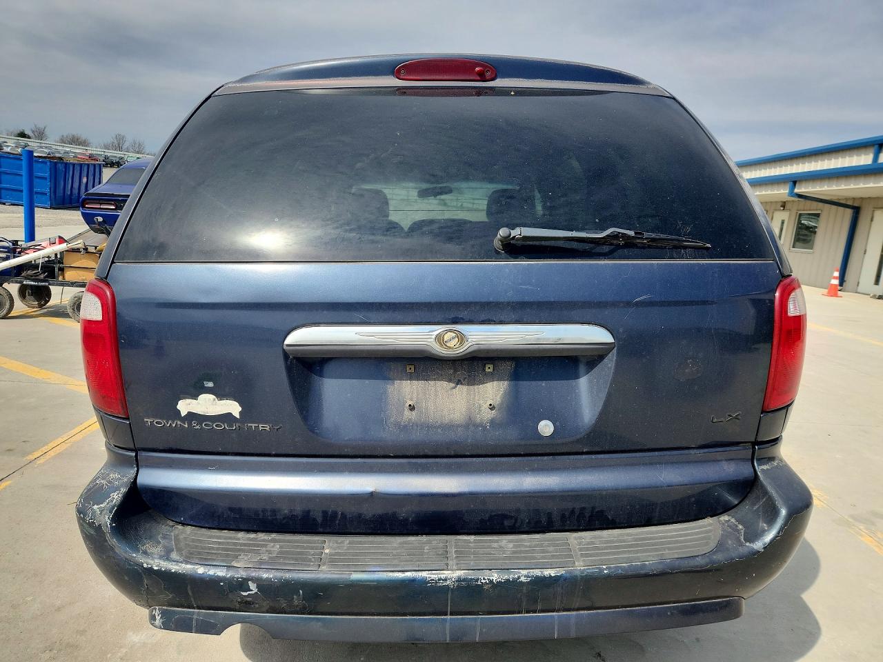 2007 CHRYSLER TOWN & COUNTRY LX photo 11