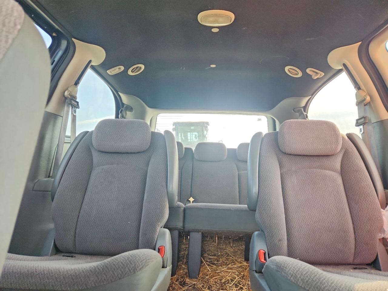 2007 CHRYSLER TOWN & COUNTRY LX photo 19