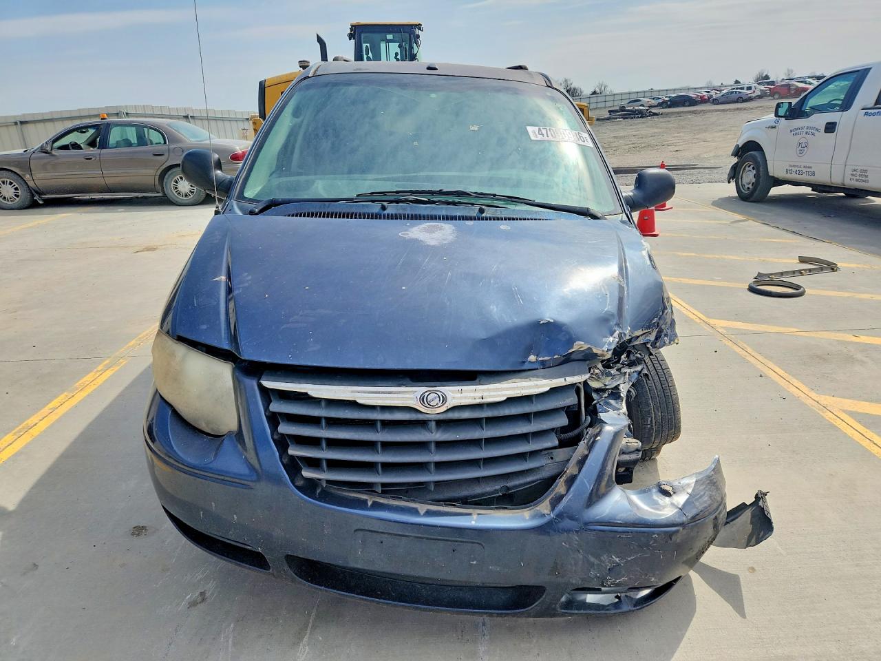 2007 CHRYSLER TOWN & COUNTRY LX photo 9