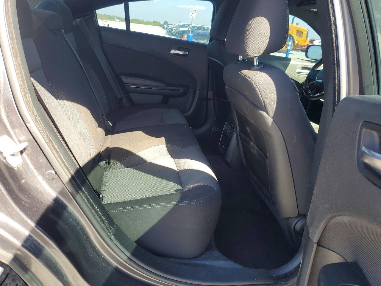 2018 DODGE CHARGER SXT photo 19