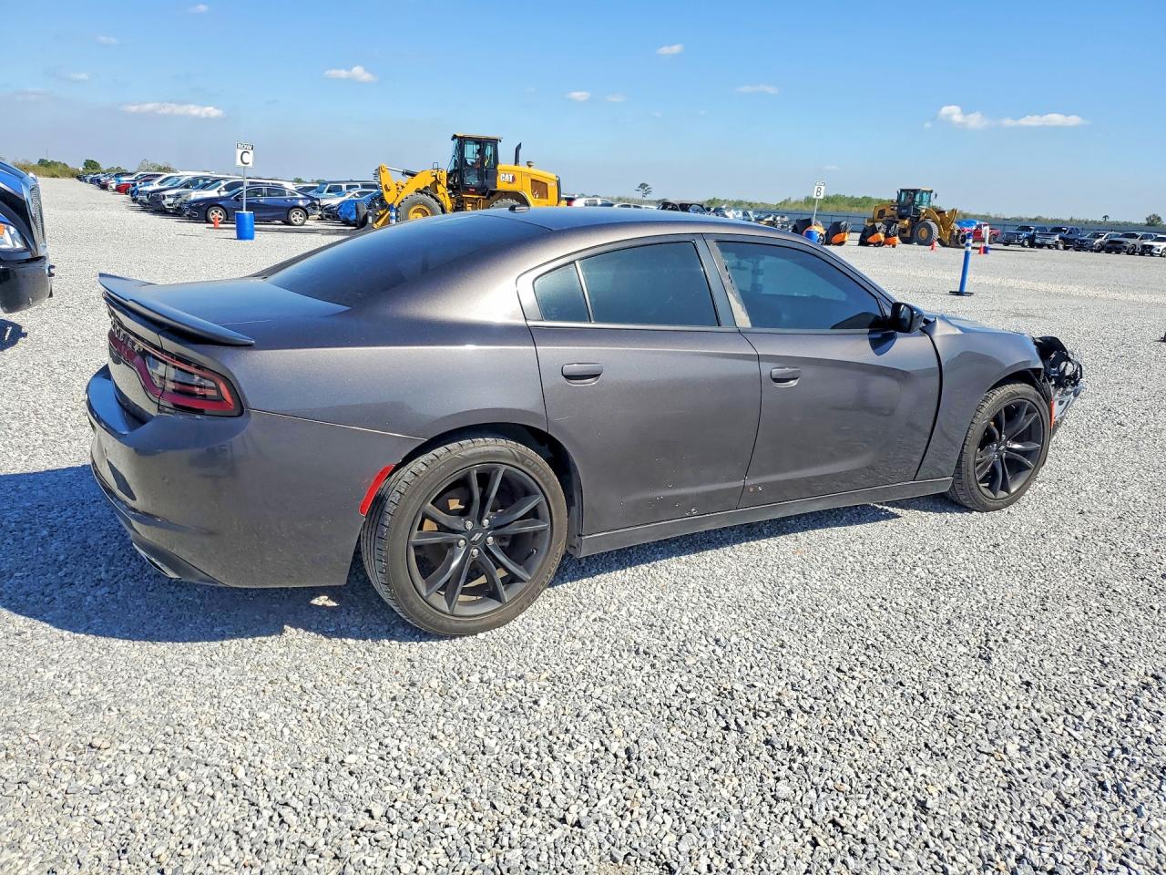 2018 DODGE CHARGER SXT photo 5