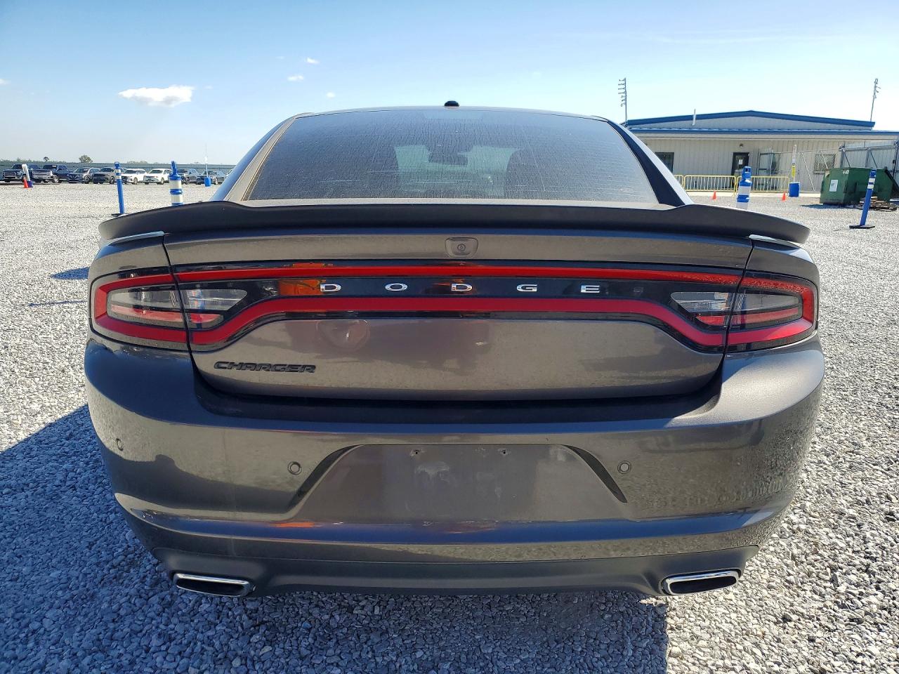 2018 DODGE CHARGER SXT photo 11