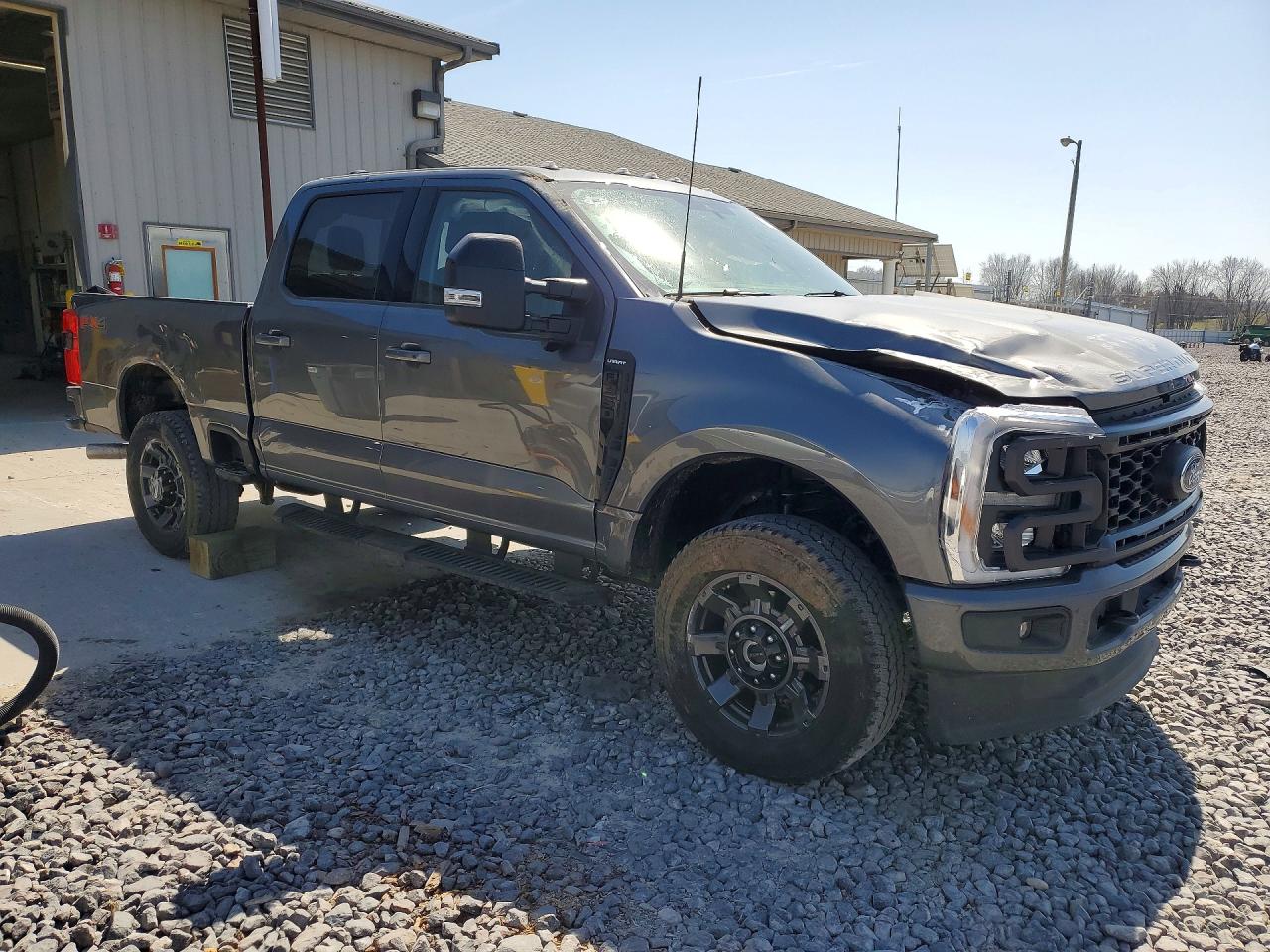 2024 FORD F350 SUPER DUTY photo 4