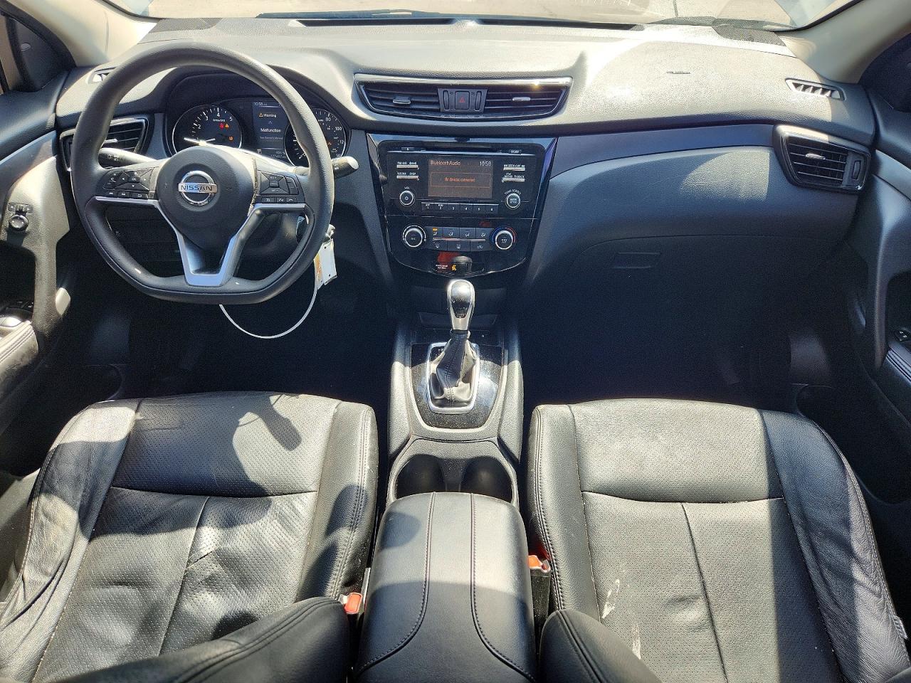 2018 NISSAN ROGUE SPORT S photo 8