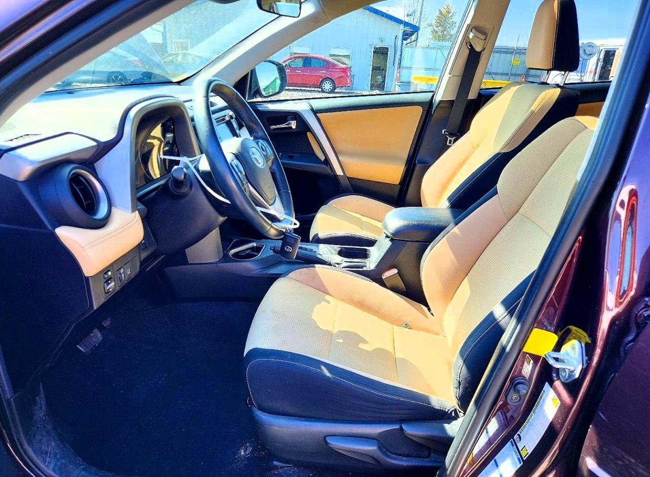 2018 TOYOTA RAV4 XLE photo 7