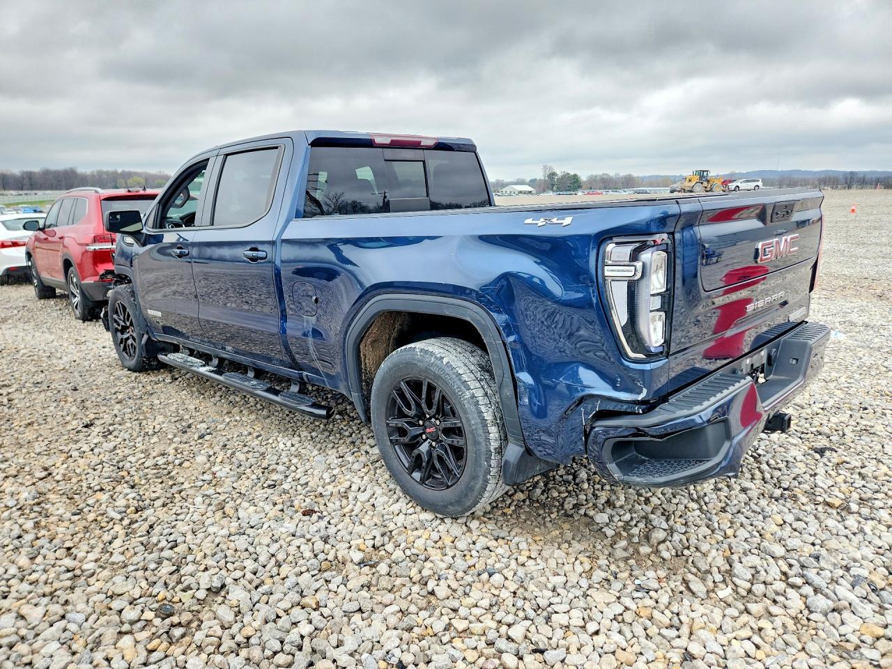 2021 GMC SIERRA K1500 ELEVATION photo 3