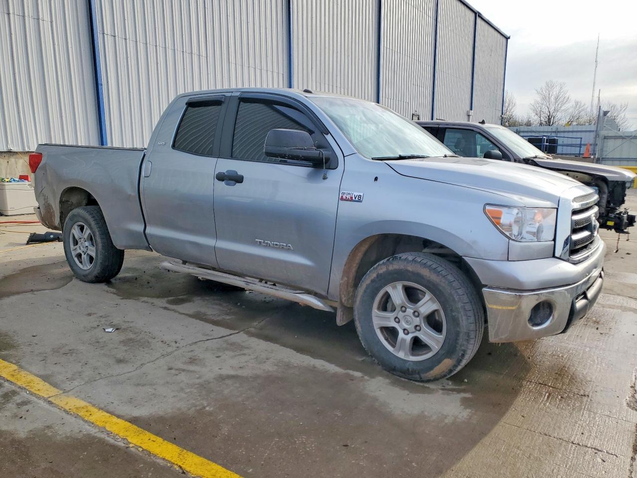 2010 TOYOTA TUNDRA GRADE photo 4