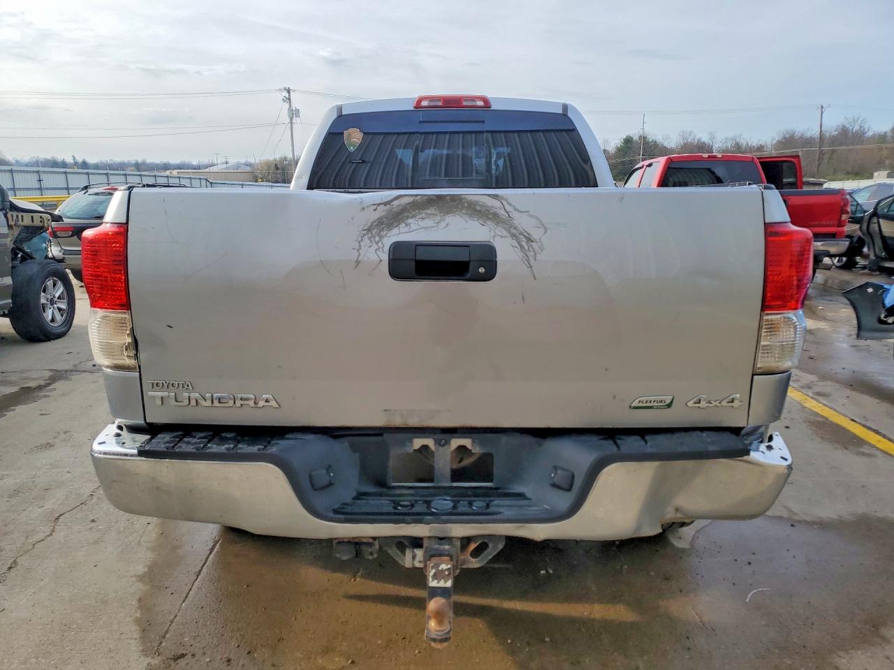 2010 TOYOTA TUNDRA GRADE photo 6