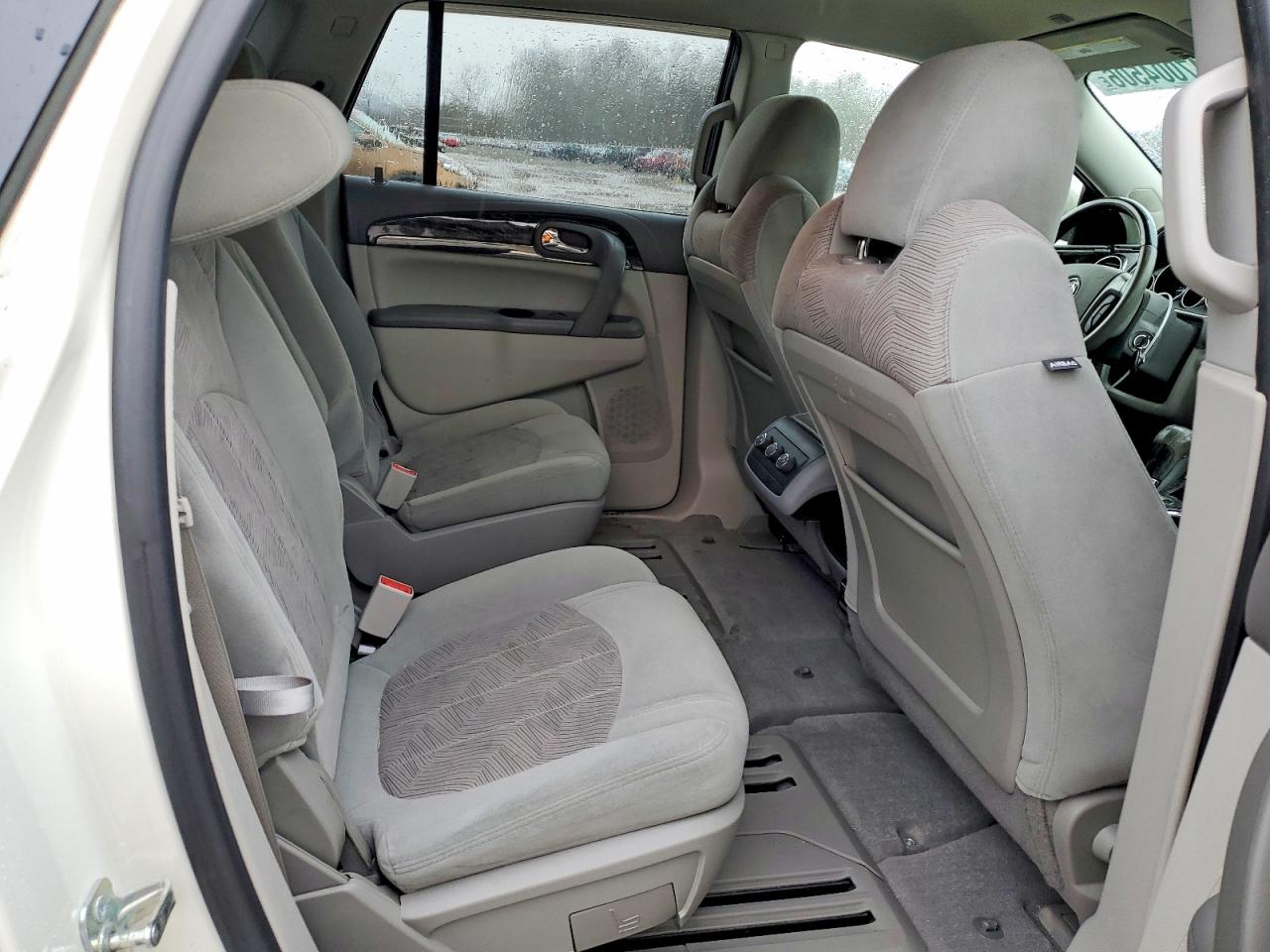 2014 BUICK ENCLAVE photo 11