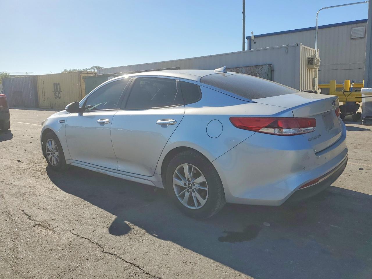 2018 KIA OPTIMA LX photo 4