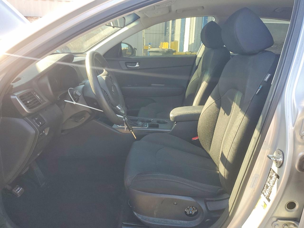 2018 KIA OPTIMA LX photo 19