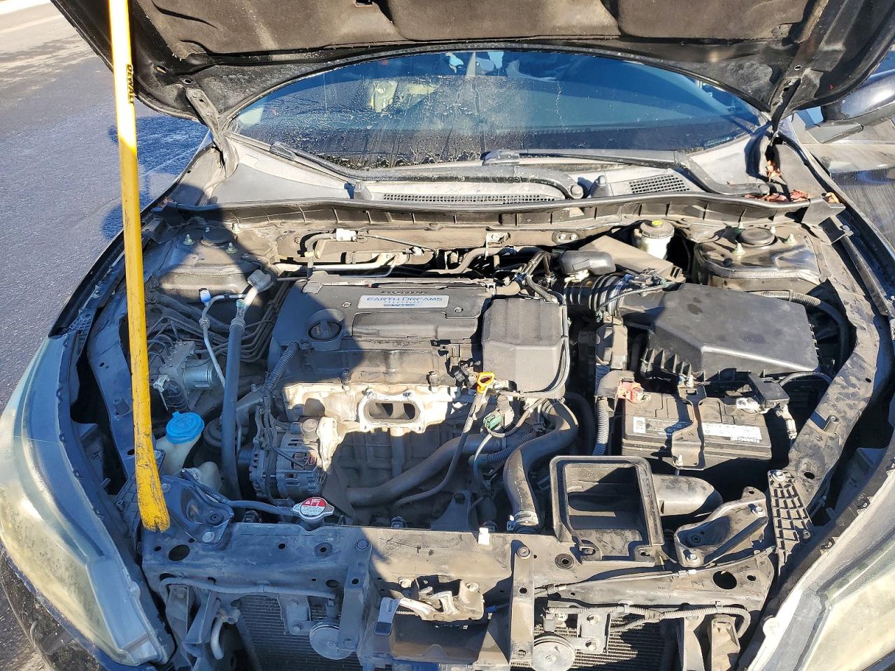 2014 HONDA ACCORD LX photo 21