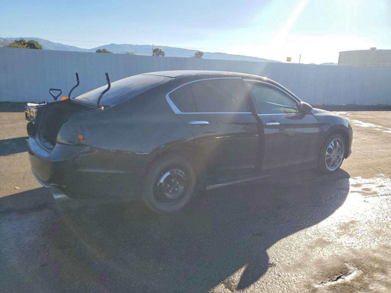 2014 HONDA ACCORD LX photo 5