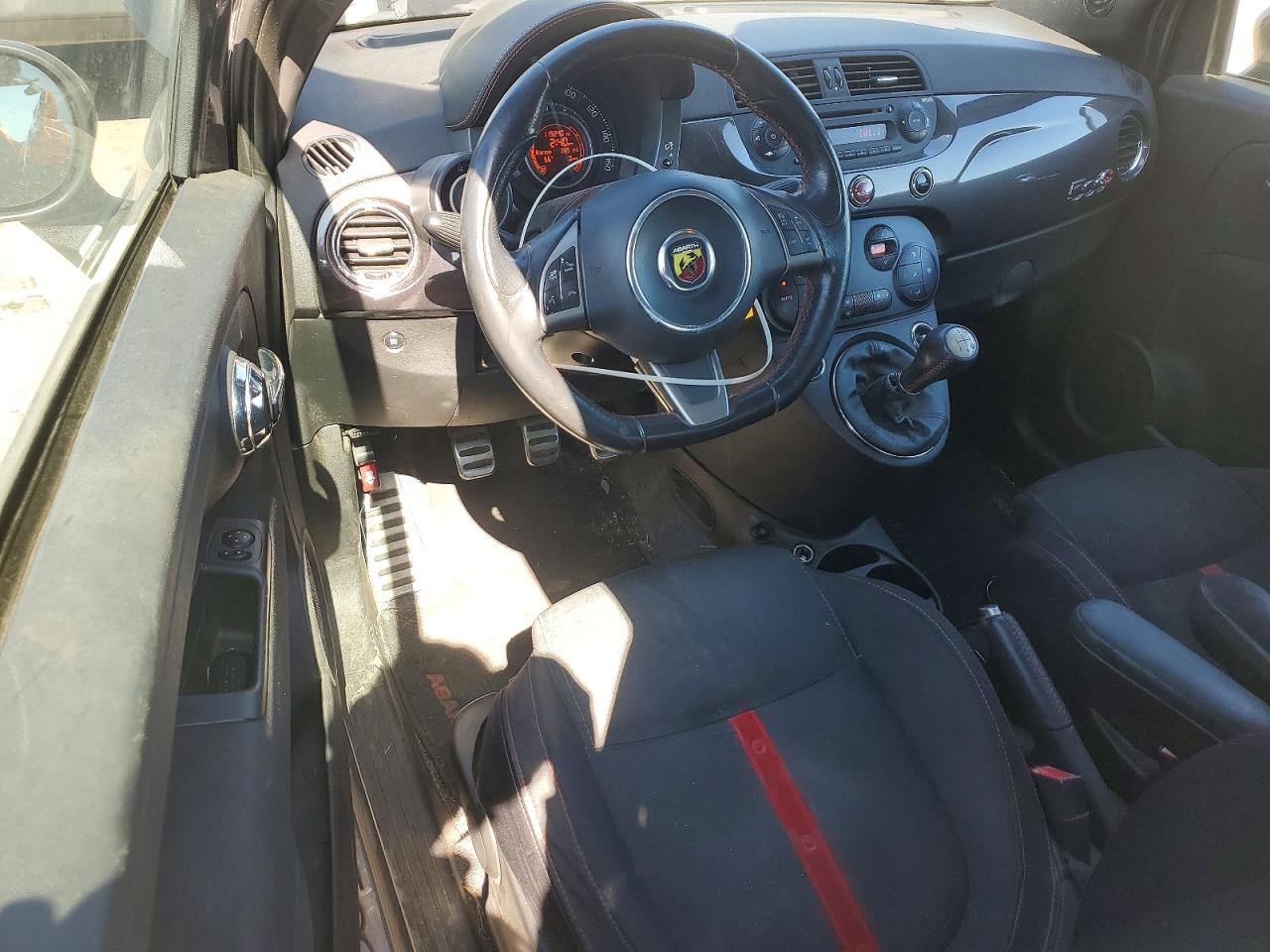 2014 FIAT 500 ABARTH photo 15