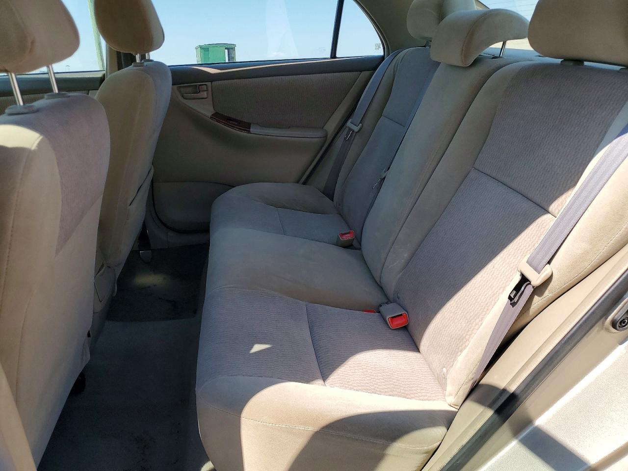2007 TOYOTA COROLLA LE photo 10