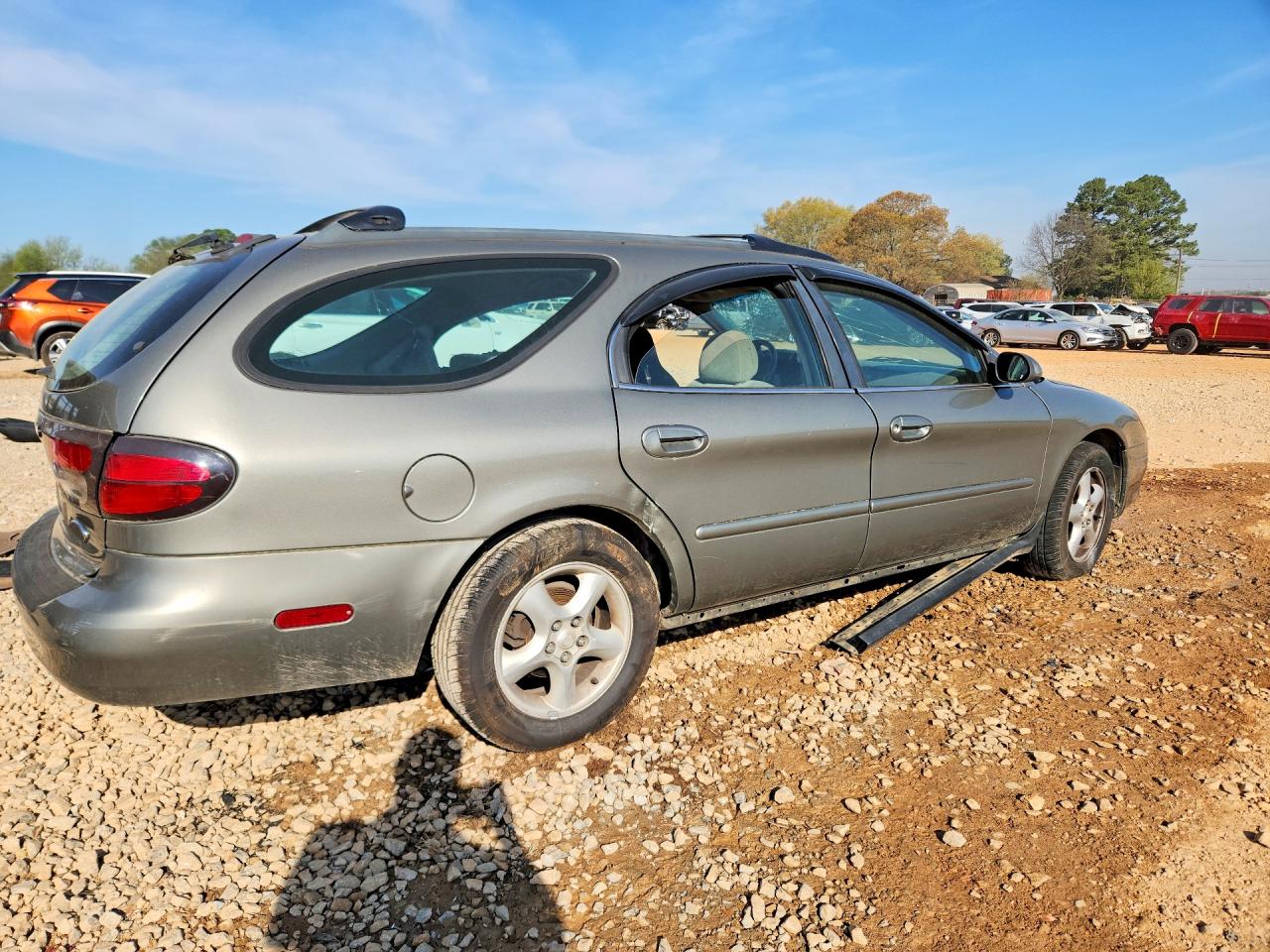 2003 FORD TAURUS SE photo 5