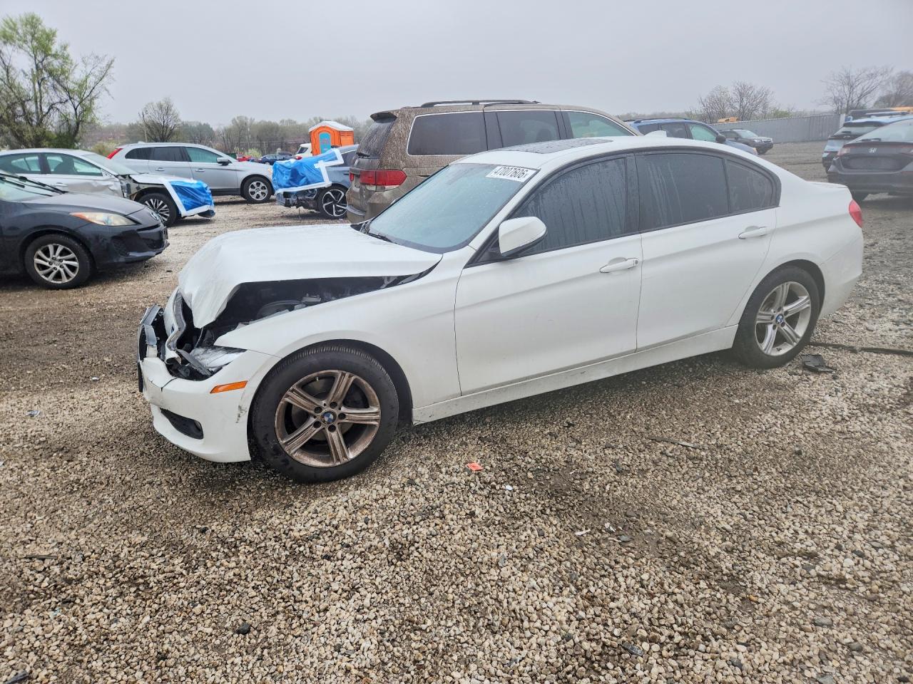 2015 BMW 320