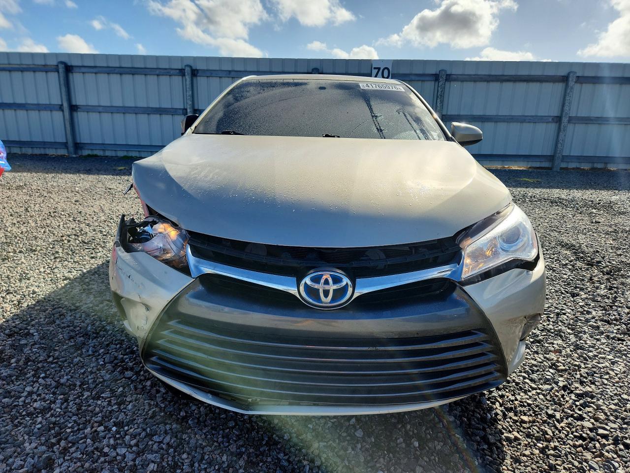 2015 TOYOTA CAMRY photo 9