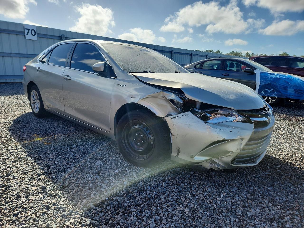 2015 TOYOTA CAMRY photo 7