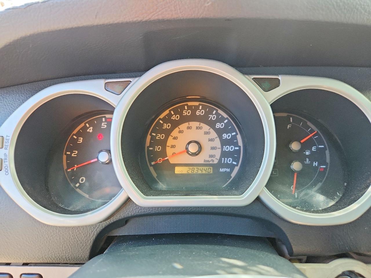 2003 TOYOTA 4RUNNER SR5 photo 9
