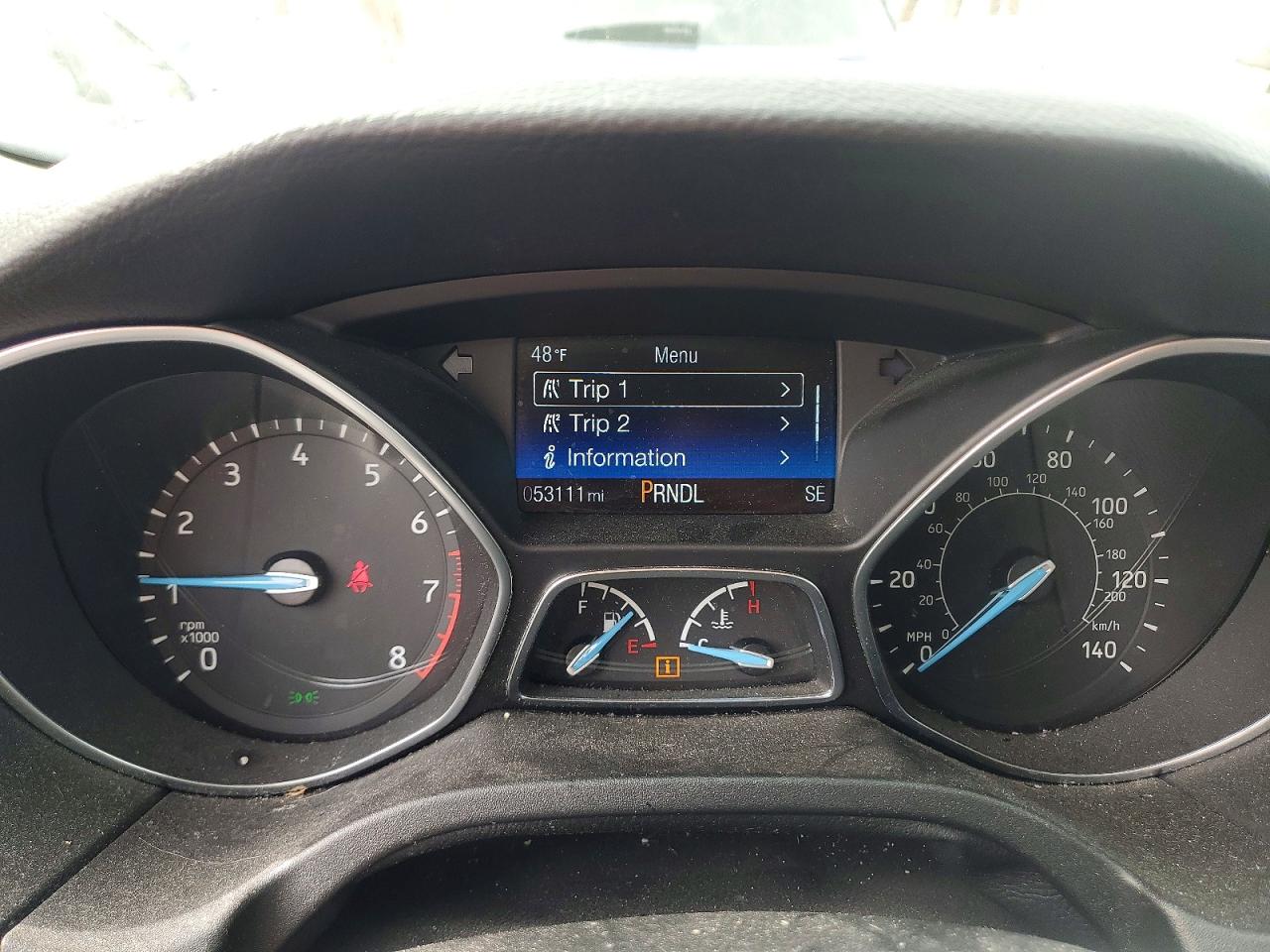 2017 FORD FOCUS SE photo 9