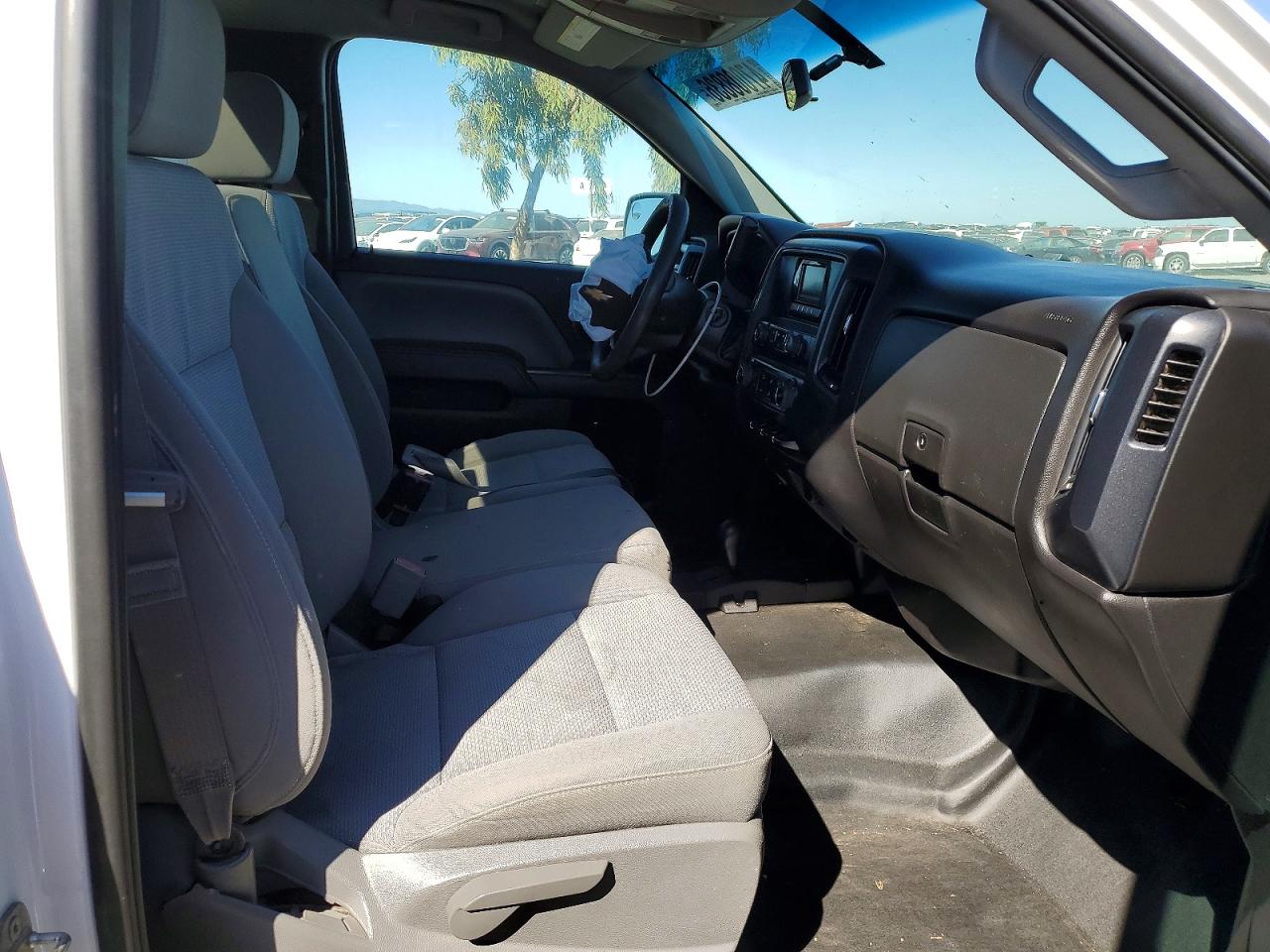 2015 CHEVROLET SILVERADO K1500 photo 19