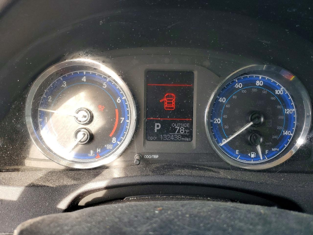 2017 TOYOTA COROLLA LE photo 17