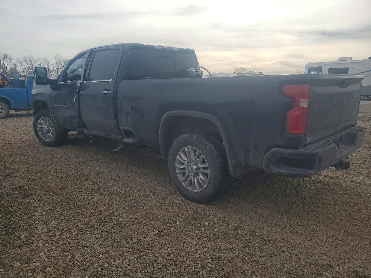 2020 CHEVROLET SILVERADO K3500 HIGH COUNTRY photo 4
