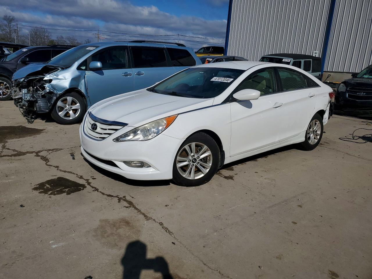 2013 HYUNDAI SONATA