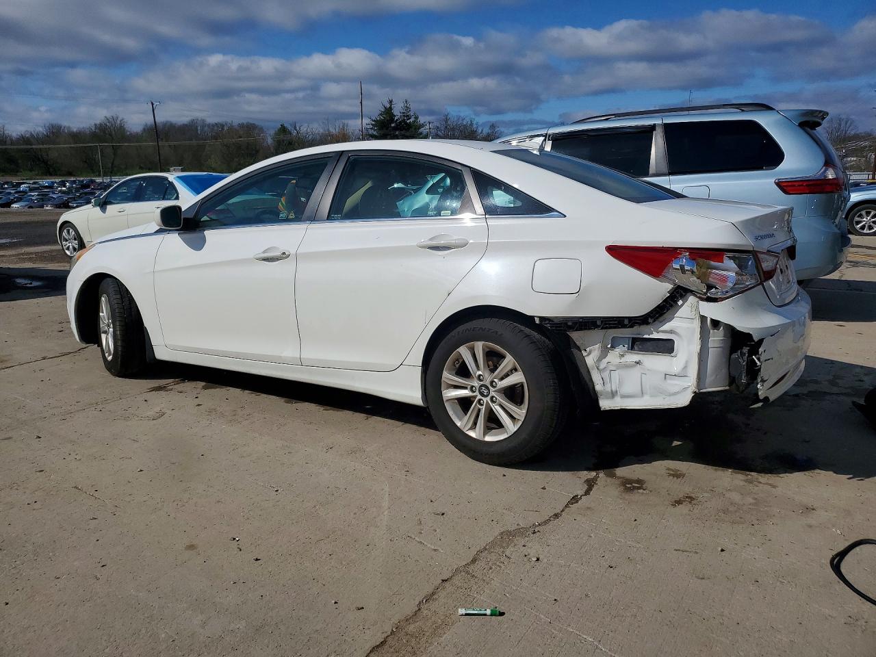 2013 HYUNDAI SONATA GLS photo 3