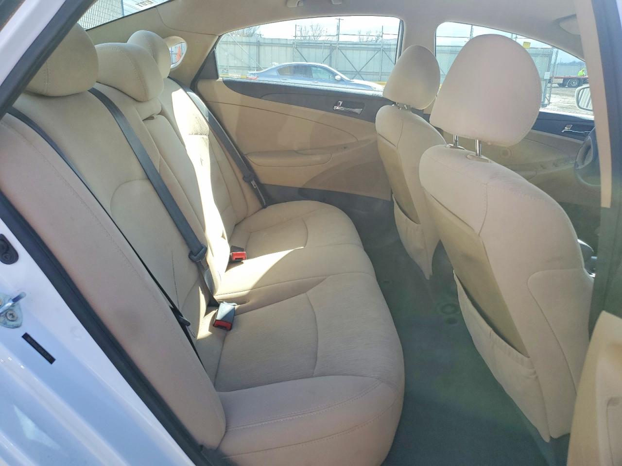 2013 HYUNDAI SONATA GLS photo 19