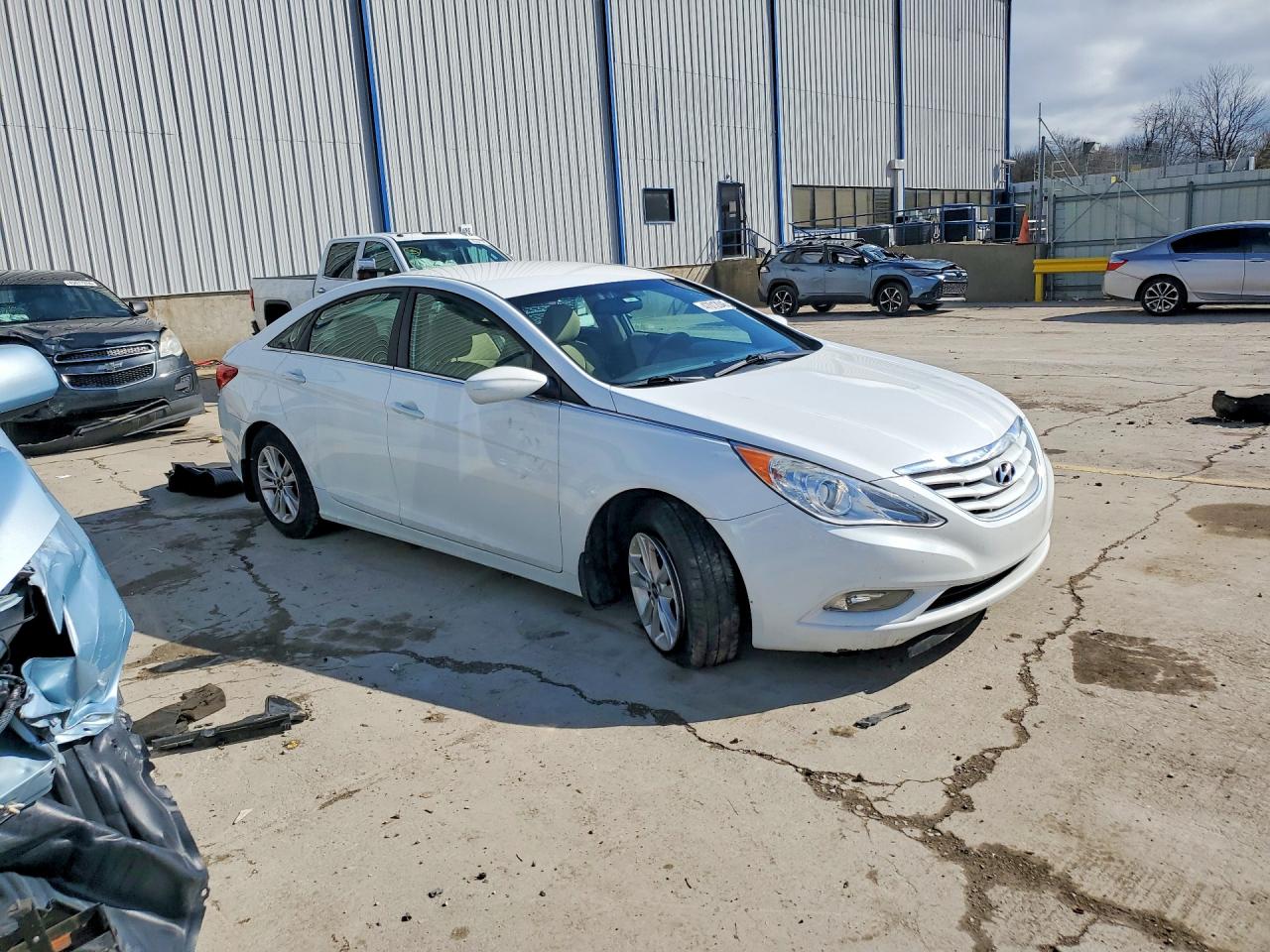 2013 HYUNDAI SONATA GLS photo 7