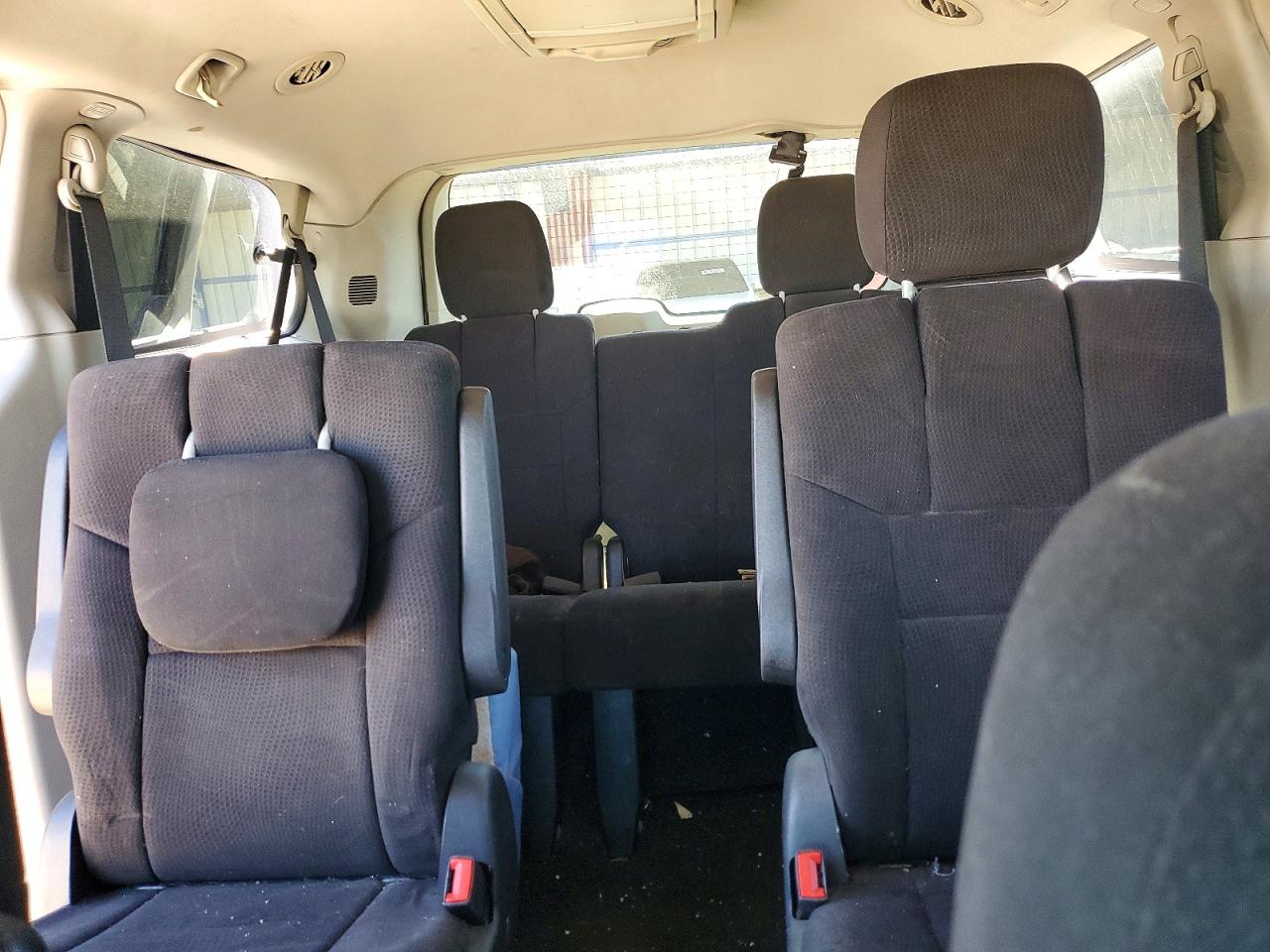 2011 DODGE GRAND CARAVAN CREW photo 19