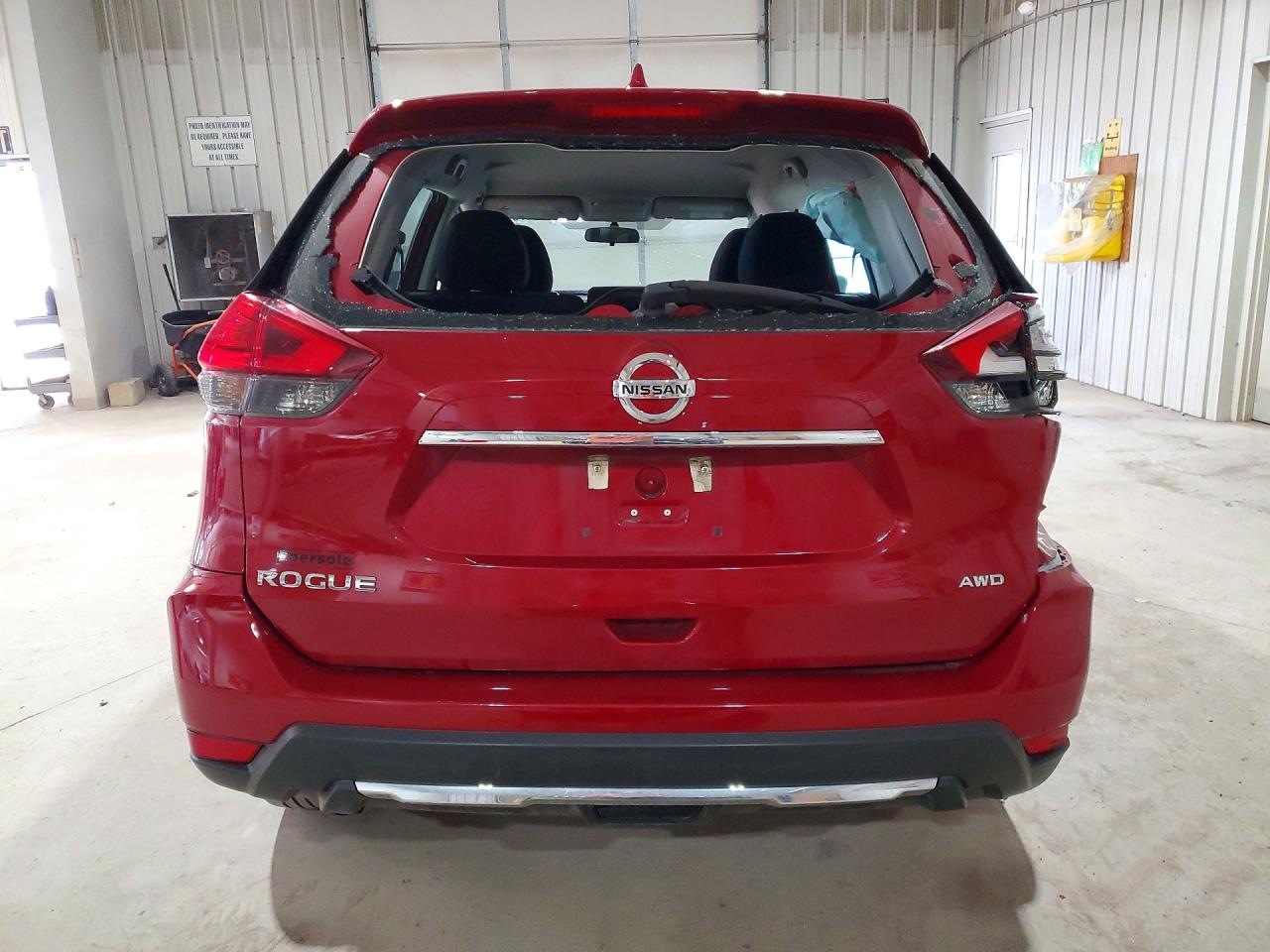 2017 NISSAN ROGUE S photo 16