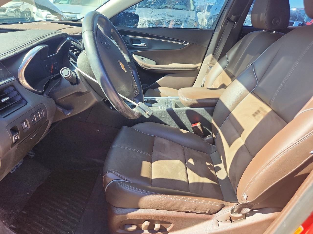 2015 CHEVROLET IMPALA LT photo 13