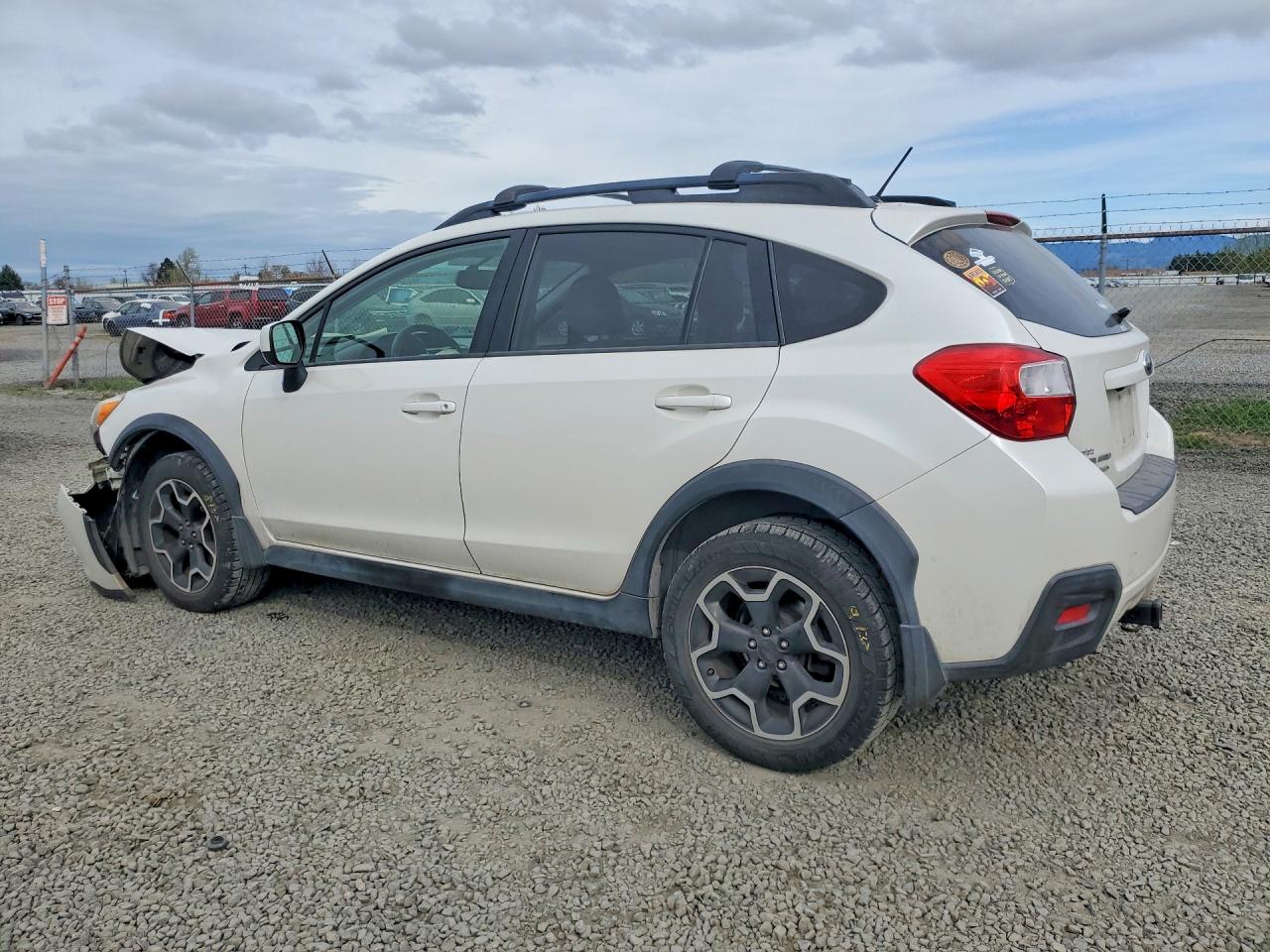 2014 SUBARU XV CROSSTREK 2.0 LIMITED photo 3