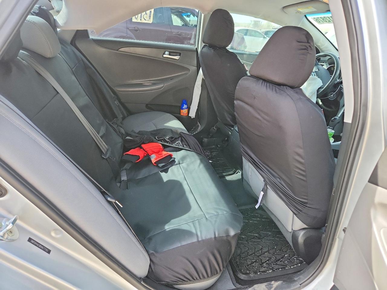 2013 HYUNDAI SONATA GLS photo 10