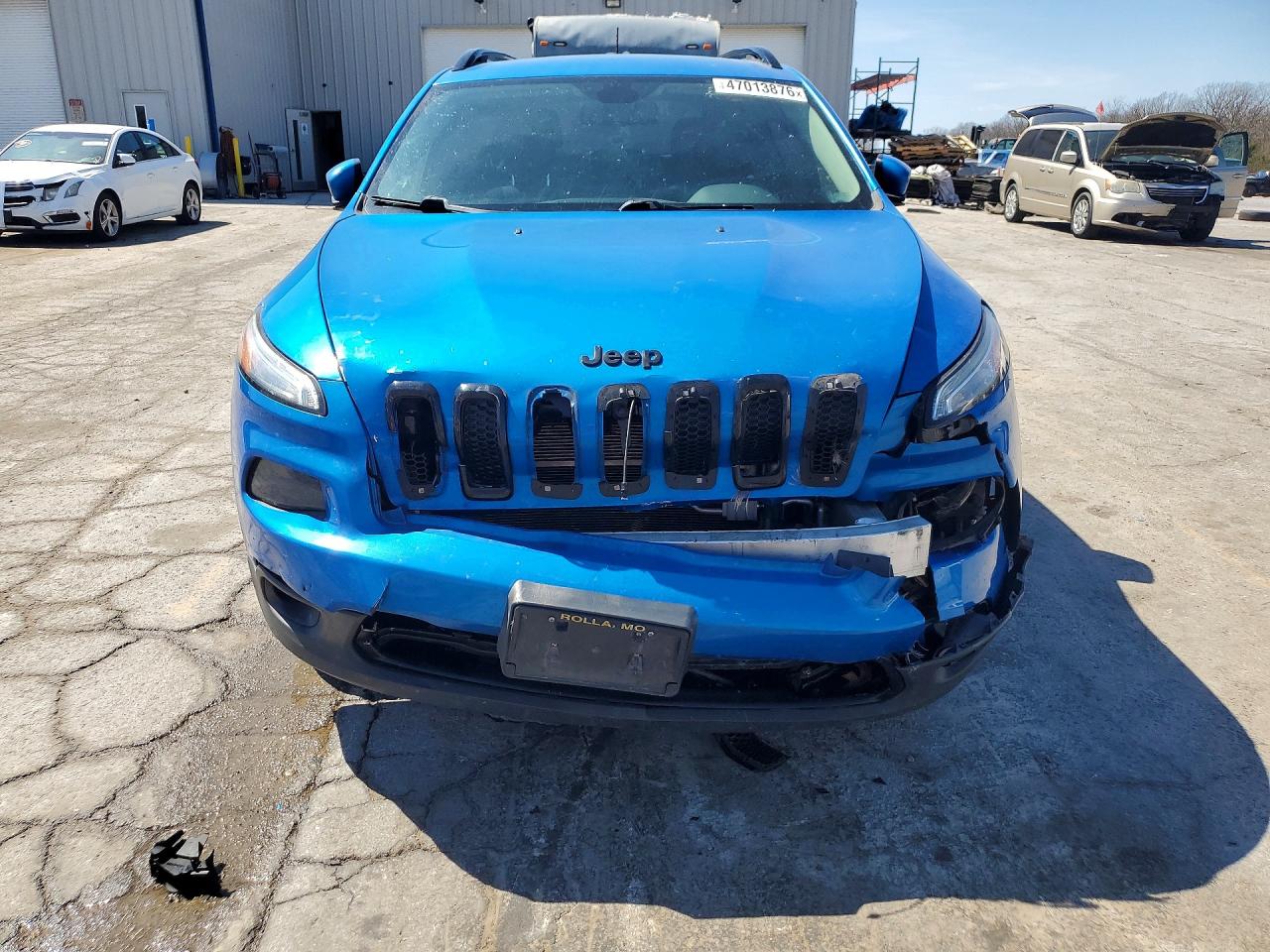 2018 JEEP CHEROKEE LATITUDE photo 5