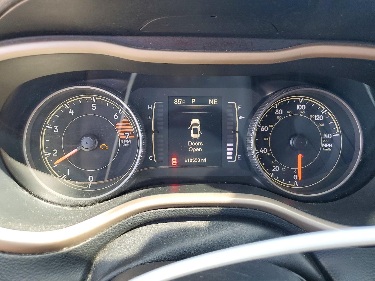 2018 JEEP CHEROKEE LATITUDE photo 9